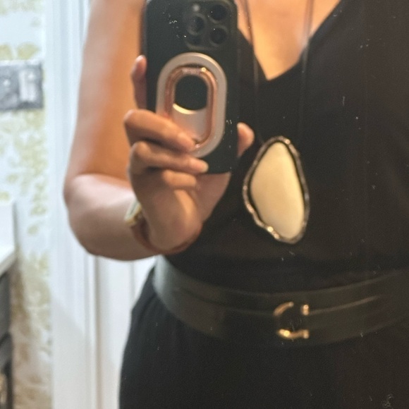 Necklace Large white stone on leather cord necklace Faux Calcite 14’ 5354 R - Picture 7 of 9